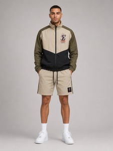Conjunto Deportivo Corto Cortavientos con Construcción Resistente, Transpirable y Opciones de Personalización Flexibles - Product Image 1