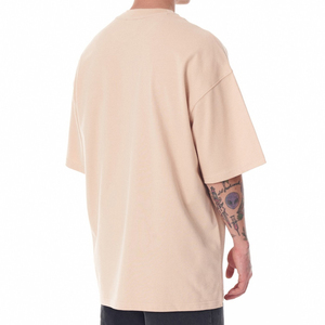 T-shirt noir surdimensionné en maille épaisse sérigraphié pour homme, style streetwear vintage délavé à l'acide, vente en gros OEM - Product Image 4