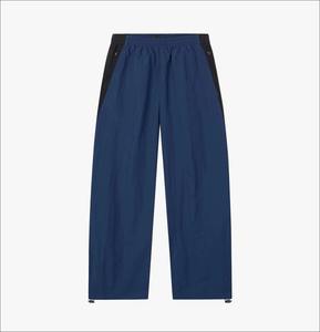 Conjunto deportivo cortavientos para hombre, chaqueta ligera con cremallera y pantalones a juego, cómodo para entrenamiento al aire libre, ropa informal de calle. - Product Image 4