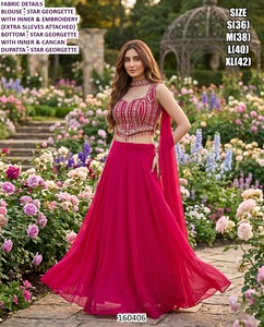 Ensemble floral Noor - Product Image 1