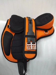 Selle synthétique sans arceau Freemax de qualité supérieure + sangle de 15 pouces disponible à l'exportation, qualité et prix imbattables - Product Image 5