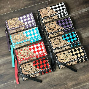 Nouvelle Pochette Femme Artisanale en Cuir de Vachette 2026 avec Dragonne, Motif Floral Sculpté Style Western, à Carreaux, pour Femme - Product Image 4