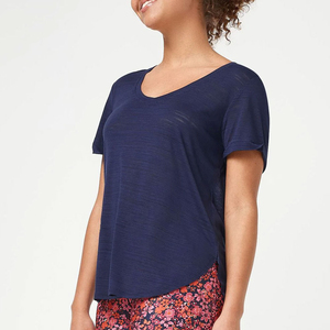 Camiseta Casual de Manga Corta con Cuello en V para Mujer, con Tela 100% Algodón Ecológica, Color y Talla Personalizables, para Uso Diario en Verano - Product Image 3