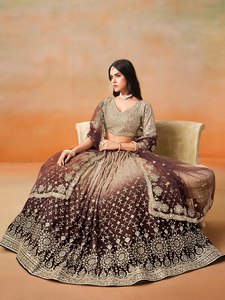 Elegant Beaded Organza <b>Lehenga</b> Set with V-Neck Crop Top and Floor-Length Skirt Candy Color Quick Dry for Bridesmaid Wear - Product Image 5