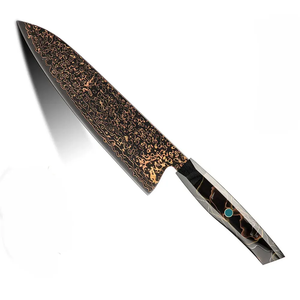 Couteau de chef artisanal LEGACY BLADES en acier Damas gravé, manche en résine personnalisé, ambidextre - Product Image 6