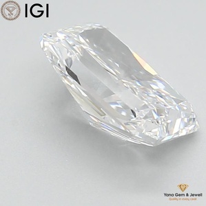 Diamante Cultivado en Laboratorio CVD de 1.50 Quilates, Color E, Claridad VVS1, Corte Radiante, Certificado IGI, para un Exquisito Colgante - Product Image 3