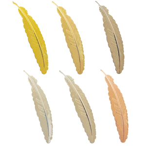 Marque-page en métal à motif de feuille, design artisanal, qualité supérieure, prix de gros, idéal pour les cadeaux de la Fête des Enseignants - Product Image 1