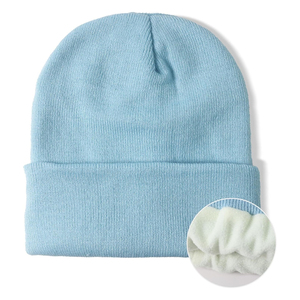 Bonnet d'extérieur confortable alliant chaleur et confort en tricot avec un design simple pour les sorties hivernales et les tenues décontractées - Product Image 6