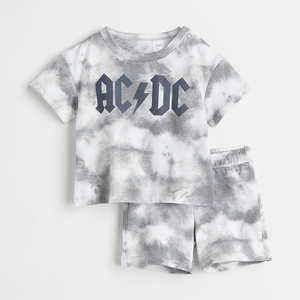 Nuevos conjuntos de verano para niños, camisas casuales con pantalones cortos de algodón, conjuntos de dos piezas con logo estampado para niños, ropa infantil. - Product Image 4