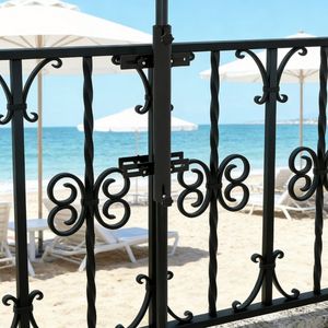 Supporto Multifunzionale Tradizionale e Moderno per Esterni, per Hotel, Giardini, Spiagge, Palestre, Parchi, Personalizzabile in Acciaio e Alluminio - Product Image 1