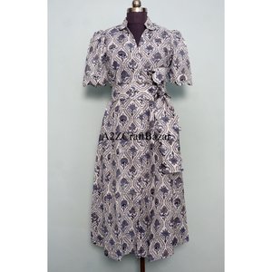 Robe midi indienne faite à la main 100 % coton, col en V, imprimé floral numérique, manches courtes, taille naturelle, coupe ample, décontractée, nettoyage à sec - Product Image 1