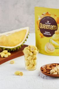 Factory OEM/ODM Wholesale High Quality Dragee <b>Chocolate</b> Durian <b>Chocolate</b> Coated <b>Almond</b> Cashew Nuts 75G HALAL Snacks Hot Selling - Product Image 3