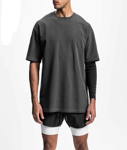 เสื้อยืดคอกลมแขนสั้นสีเทาเข้มสำหรับผู้ชาย ทรงหลวม สวมใส่สบาย ผ้าเจอร์ซีย์คอตตอน สีพื้นเรียบ ผ้าถักน้ำหนัก 180 กรัม - Product Image 3