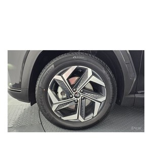 Hyundai Tucson 1.6 Turbo 2WD Gasolina 2021/5, 62,370 km, Emisión Euro V, Asientos de Cuero, Volante a la Izquierda - Product Image 5