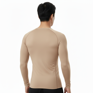 Camiseta de compresión Rash Guard de manga larga con protección solar, diseño personalizado, para hombre, a un precio muy económico. - Product Image 4