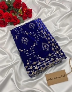 Exquisita Dupatta de Terciopelo Azul Oscuro para Novia con Bordado Floral de Zari Dorado en Toda la Superficie, Chal de Boda, Estola para Bodas Exquisitas - Product Image 5