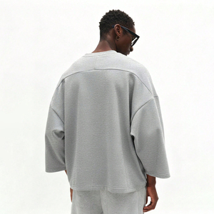 เสื้อผ้าผู้ชายแบบสบายๆ คุณภาพสูง ระบายอากาศได้ดี เป็นมิตรกับสิ่งแวดล้อม ผลิตจากโพลีเอสเตอร์/ผ้าฝ้าย คอเสื้อแบบโอเวอร์ไซส์ ไหล่ตก ผ้าถักเนื้อนุ่ม ใส่สบายในฤดูร้อน - Product Image 2