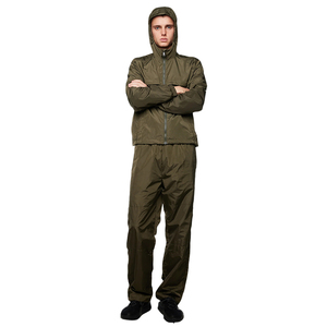 Ensemble coupe-vent grande taille pour homme avec short et haut zippé à manches longues en nylon, idéal pour le sport et les activités de plein air - Product Image 5
