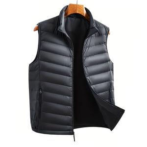 Gilet sans manches noir en duvet de canard Montane, matelassé, avec fermeture éclair, en polyester - Product Image 1