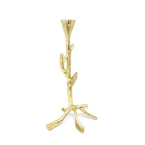 Fournisseur de chandeliers en or faits à la main pour les organisateurs de mariages, les concepteurs d'événements et les entreprises hôtelières. Porte-bougie de luxe. - Product Image 3