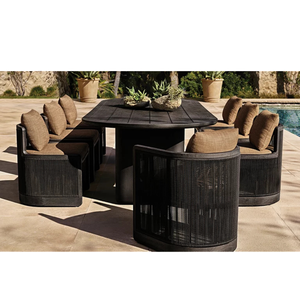 Table de repas d'extérieur minimaliste contemporaine en teck massif, surface ovale arrondie, design robuste à double colonne pour usage en terrasse - Product Image 6