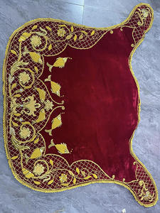 Falda de terciopelo bordada personalizada Trousseau Mary Most Holy Queen, fina, dorada, para fiesta, que absorbe la humedad y se seca rápidamente, conmemorativa del 25.º aniversario - Product Image 3