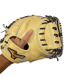 Customize PU / <b>PVC</b> / Pigskin / Cowhide Youth Adults Easy Break-in Baseball Catcher's Mitt With 1-Piece Closed Web - Product Image 4