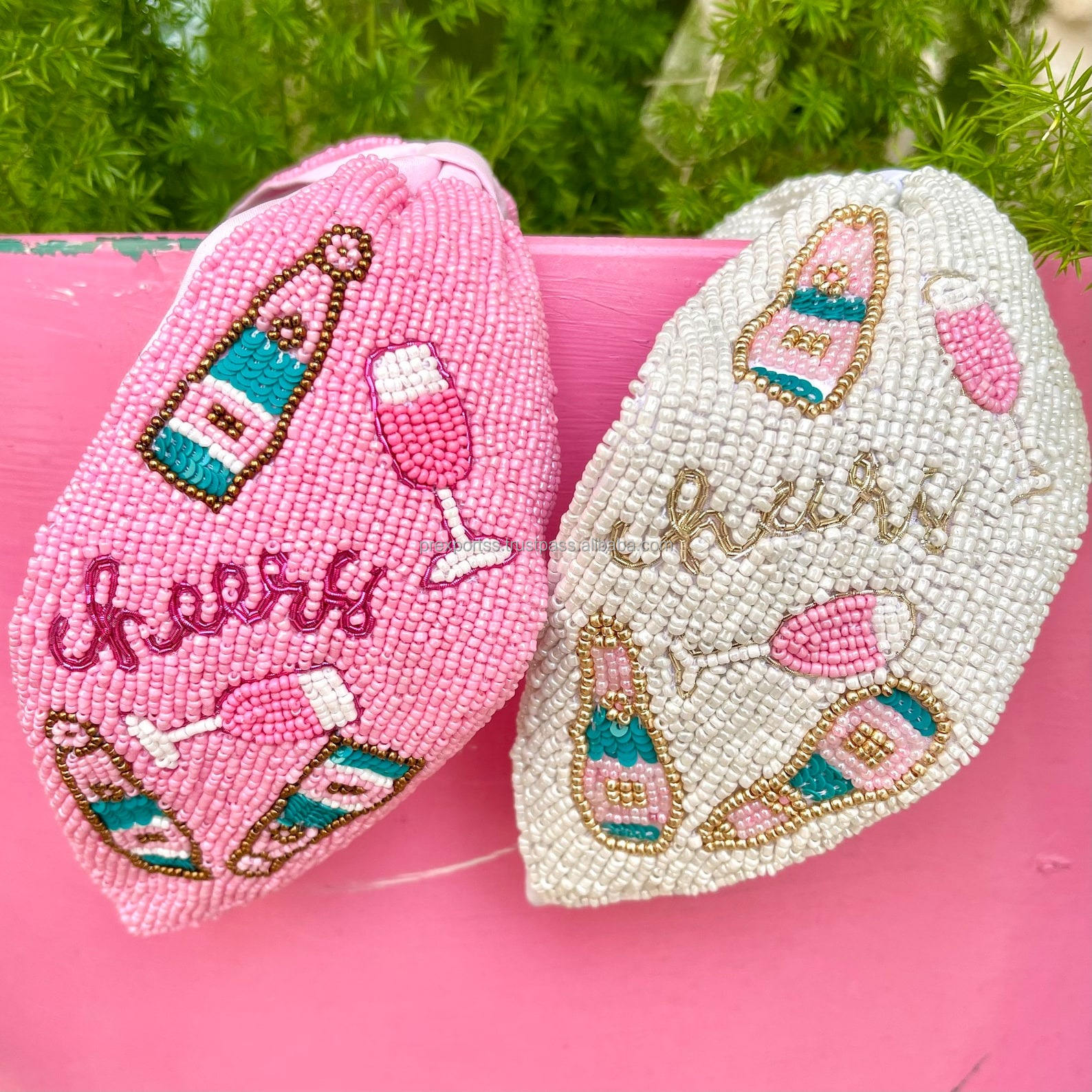 สีเหลือง