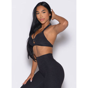 Soutien-gorge de sport pour femme avec logo personnalisé, bordure en fer noir, larges bretelles réglables, style élégant et découpes avant - Product Image 6