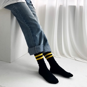 Chaussettes épaisses pour femmes, mode coréenne, couleur unie, haute élasticité, séchage rapide, en coton peigné doux et respirant - Product Image 4