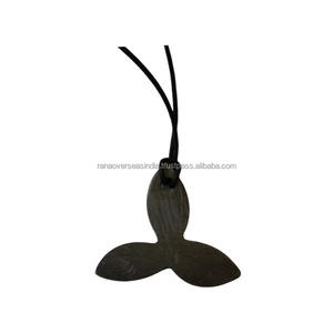 Venta caliente Collar con colgante de metal Joyería de calidad superior disponible en varios estilos y acabados de un mayorista confiable - Product Image 6