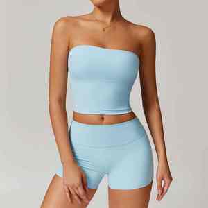 Nouvel ensemble 2 pièces moulant pour femme avec logo personnalisé, couleur unie, débardeur sexy et short ajusté, idéal pour le yoga, la gym et le fitness. - Product Image 6