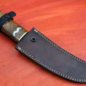 Couteau de chasse à lame fixe en acier Damas avec manche en os, personnalisable OEM DIY, pour activités de plein air, camping, survie, randonnée, pêche et usage général - Product Image 3