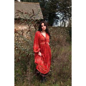 Robe longue bohème rouge pour femme, imprimé floral paisley vintage, manches longues, coupe ample, style ethnique - Product Image 1