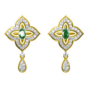 Vente en gros de boucles d'oreilles en argent sterling 925 plaqué or avec CZ vert en forme de goutte pour femmes, fabriquées à la main, tendance, pour les fêtes, produit en vrac - Product Image 1