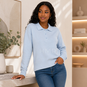 Cardigan en acrylique bleu clair à manches longues et col boutonné, style polo décontracté, de la sororité HMR Sisterhood - Product Image 3