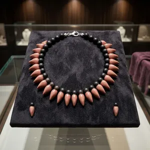 Conjunto de Collar de Ágata Jaspe Marrón Pulido con Puntas y Pendientes a Juego, Joyería de Estilo Antiguo con Decoración de Cuentas Marrones y Negras - Product Image 6