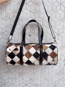 Bolsa de Viaje de Cuero Vacuno Auténtico, Diseño a Cuadros, Hecha a Mano, Unisex, Multiusos, Tamaño Grande - Product Image 3