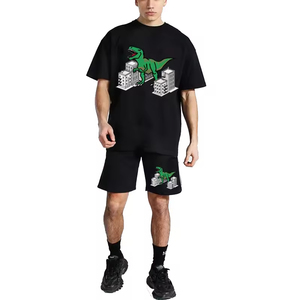 Conjuntos de Camisetas y Pantalones Cortos Transpirables para Hombre, Venta al por Mayor, Conjuntos Cortos Personalizados de Verano para Hombre, Logotipo y Talla Personalizados de Alta Calidad - Product Image 1