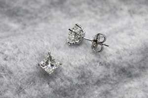 Hot Selling Moissanite 1CT Princess Cut Diamond <b>Stud</b> <b>Earrings</b> For Women's 925 <b>Silver</b> Fine Trendy Party Jewelry For Wedding Bride - Product Image 2