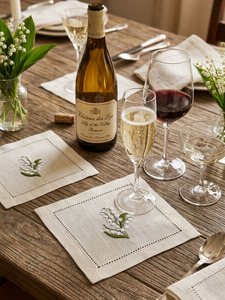 Servilletas de cóctel al por mayor con bordado de lirio del valle, posavasos de algodón y lino con dobladillo, decoración de mesa para el hogar, bodas, bares y eventos. - Product Image 2