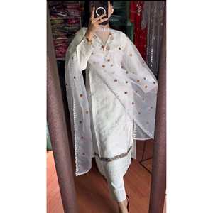 Ensemble de vêtements de fête pour femmes de marque Fancy Style Top Pant Dupatta - Product Image 2