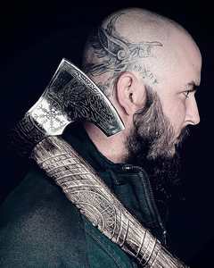 Hacha de doble cabeza de acero de alto carbono, forjada a mano, robusta, con mango de madera personalizable, para uso táctico y bushcraft, 22'' de longitud total. - Product Image 2