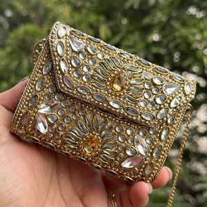 Elegante Bolso de Mano Rectangular con Perlas y Pedrería Kundan para Novia, con Detalles de Cristal, Forro de Satén y Cierre Magnético, Ideal para Regalo - Product Image 2