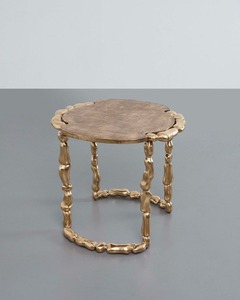 Table basse moderne en métal avec design créatif pour salons et appartements élégants - Product Image 4