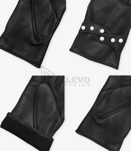 Gants de moto en cuir pleine fleur faits à la main pour hommes, style motard classique, rembourrage protecteur, gants de moto personnalisés OEM - Product Image 5