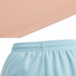 ชุดฟุตบอลแบบสั่งทำพิเศษ ผ้าโพลีเอสเตอร์ 100% ระบายอากาศได้ดี ชุดเสื้อและกางเกงขาสั้นสำหรับทุกเพศ เหมาะสำหรับการฝึกซ้อมทีมระดับพรีเมียม - Product Image 4