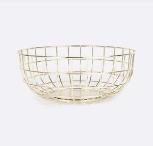 Cesta de Frutas Metálica Hecha a Mano con Diseño Cultural y Construcción Duradera para Almacenamiento en la Cocina - Product Image 1