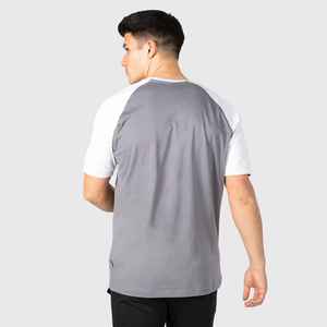 Camiseta de Manga Raglán Personalizada para Hombre, 100% Algodón, Ligera, Corte Regular, Cuello Redondo de Dos Tonos, Transpirable, Ropa Casual de Calle, OEM ODM - Product Image 4
