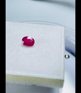Rubis naturel certifié IGI, taille ovale, 1,56 carats, 7,98*6,01*3,82 mm, couleur rouge premium, lustre excellent, pierre précieuse de collection pour bijoux - Product Image 6